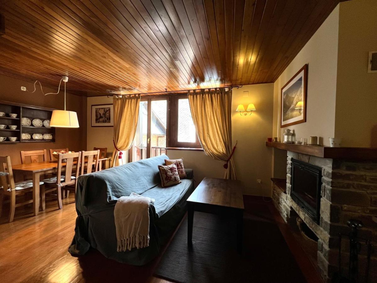 Апартаменты Cal Berg - Apartamento Гарос Экстерьер фото